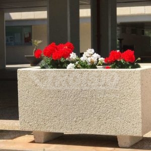 Urban furnishing at “Sacro cuore di Gesu’” hospital